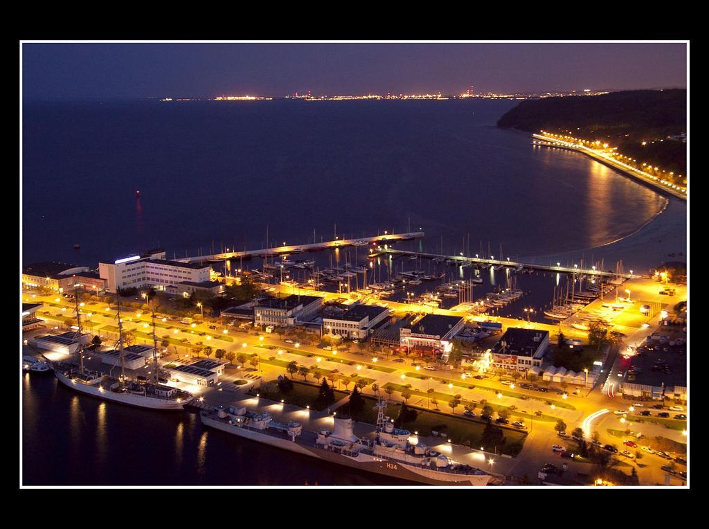 Sea Towers Gdynia Pomerania Room photo